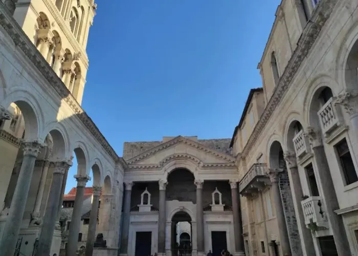 דירה Novi Demy U Centru Splita ספליט